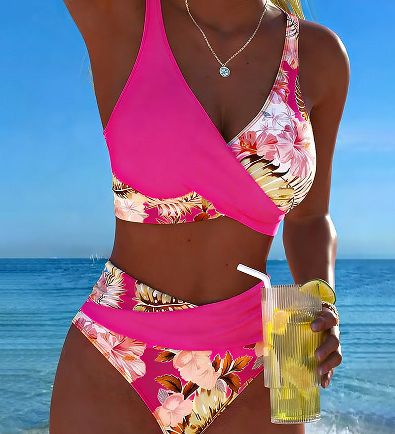Gun – Blommig bikini med kontrastdetaljer