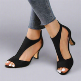 Maj – Utskurna peep toe-klackar
