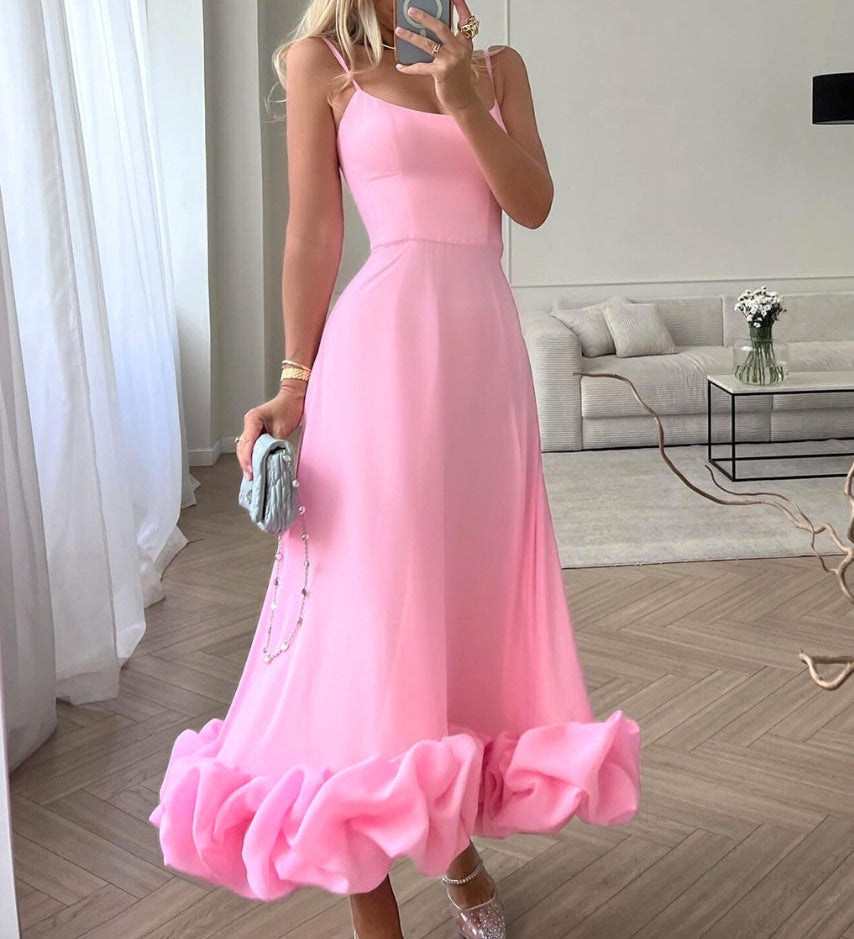 Hjördis – Elegant flödande klänning