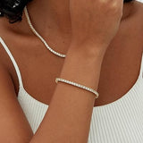Gittan – Elegant klassiskt tennisarmband i guld