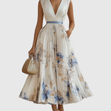 Zuzanna - Elegant Maxi Klänning med Volanger